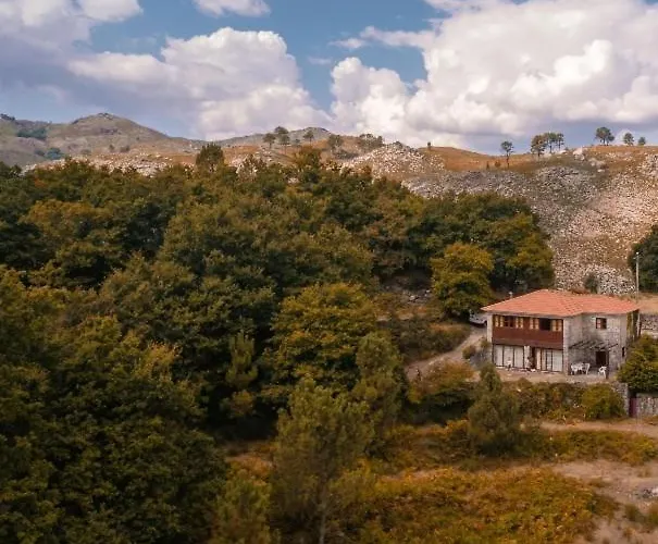 Casa Dos Peliteiros Дом отдыха Vilarinho (Braga)